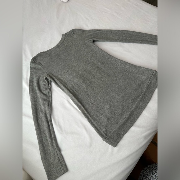 Latched Mama everyday nursing sweater crew neck long sleeve - Heathered grey - Picture 12 of 13